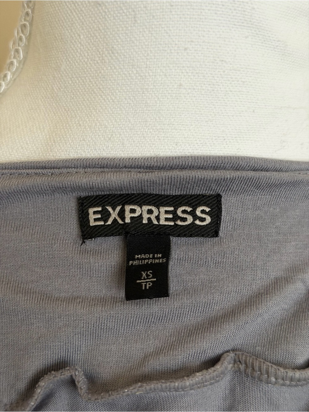 Express Ruffle Tank Top - Picture 2 of 3